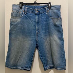 Levi’s mens 569 shorts loose straight, size 36, EUC